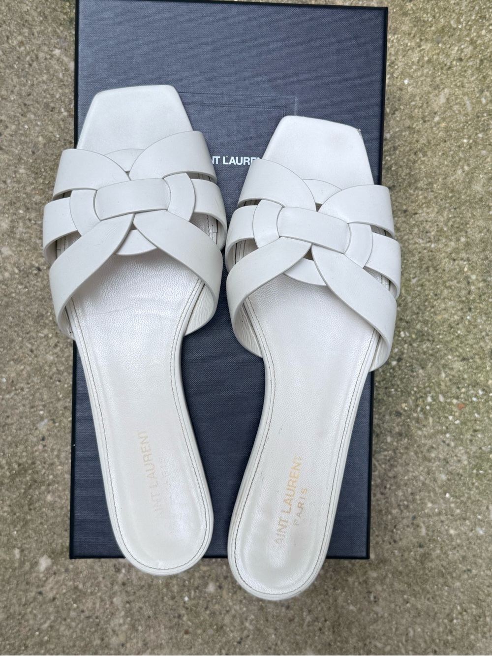 Saint Laurent Tribute Flat Sandals White Leather EU 40 YSL Slides Nu Pieds